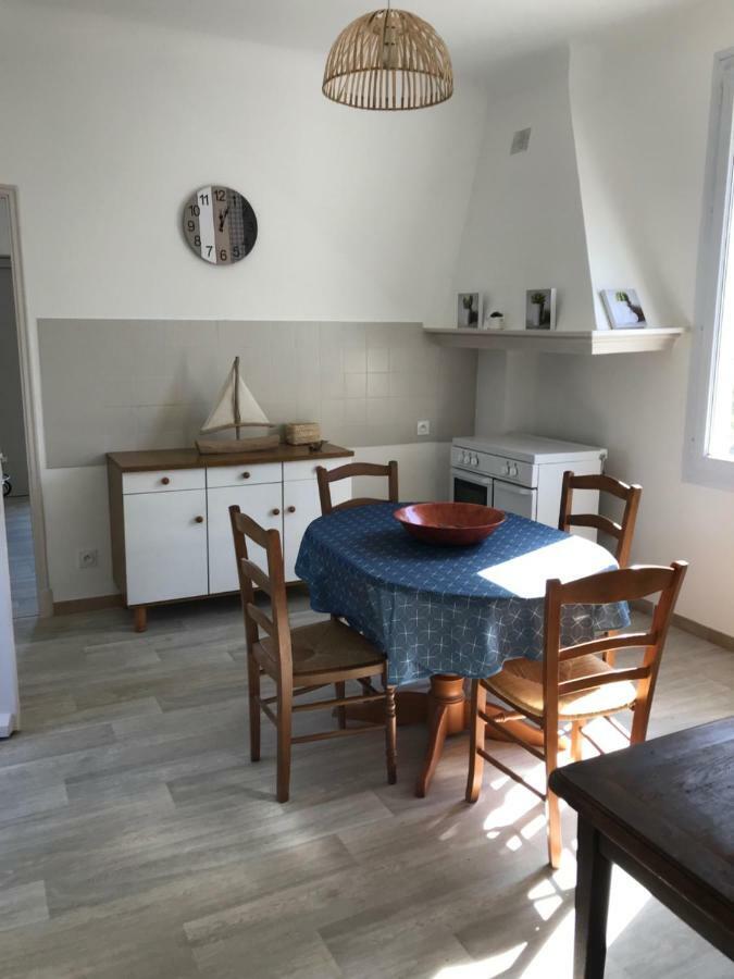 Appartements La Fossette Plage Le Lavandou Esterno foto