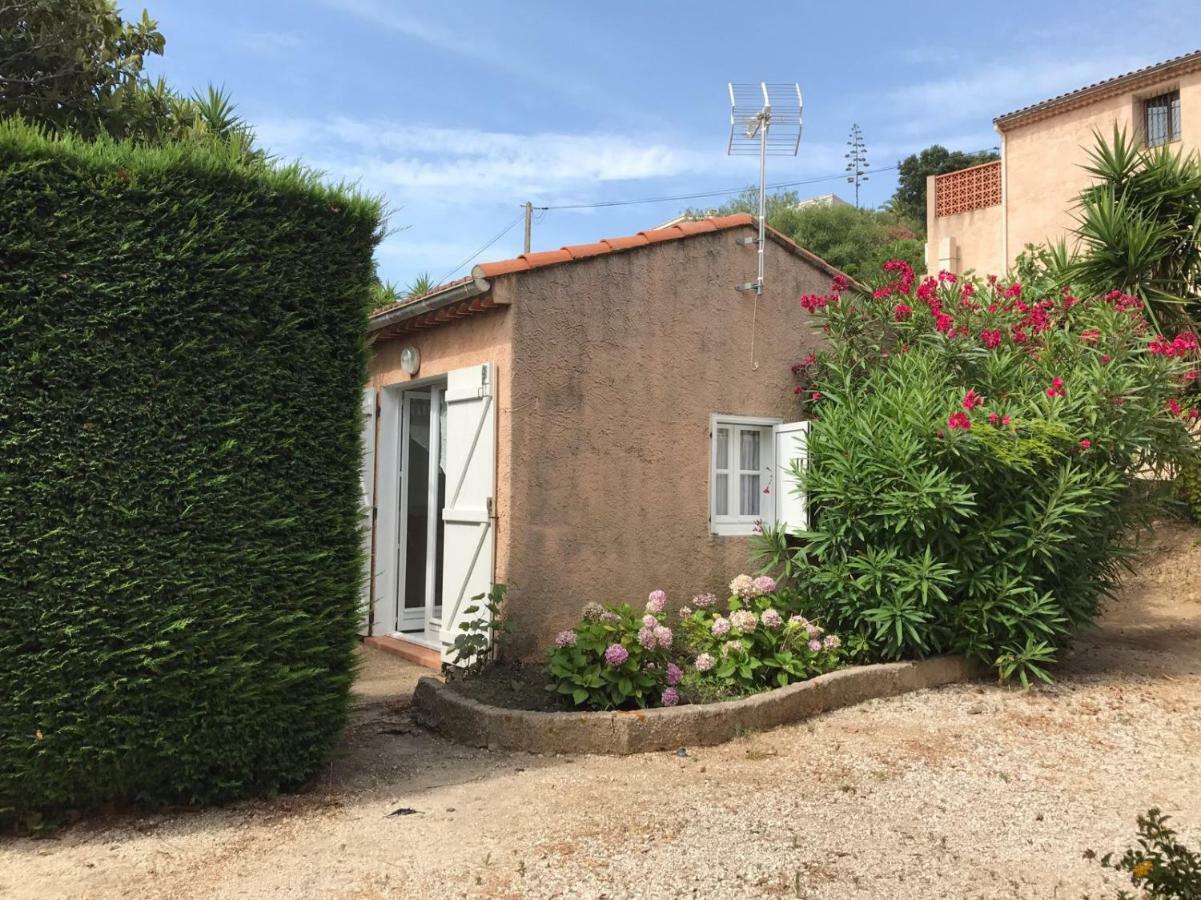 Appartements La Fossette Plage Le Lavandou Esterno foto